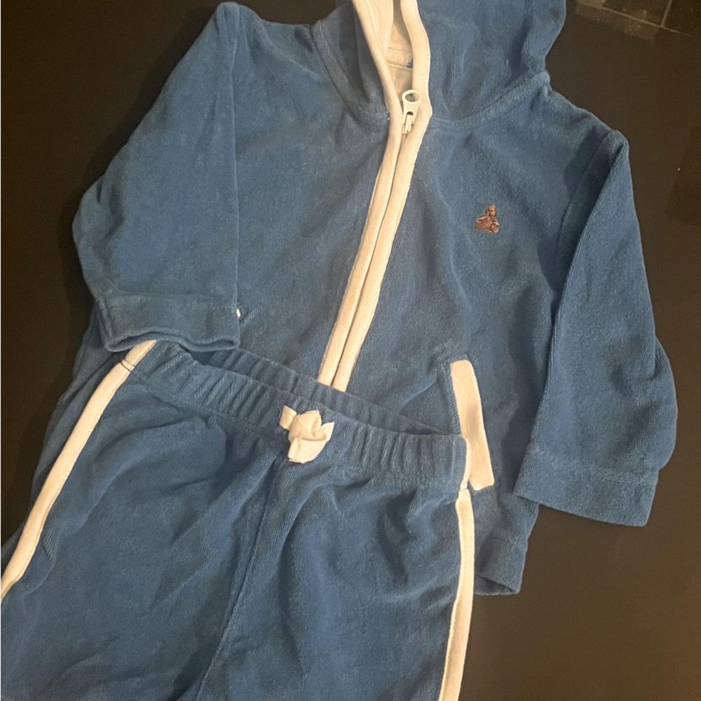 Baby Gap Outfit. Light Blue Hoodie with Shorts. Newborn Size 3-6 Months.